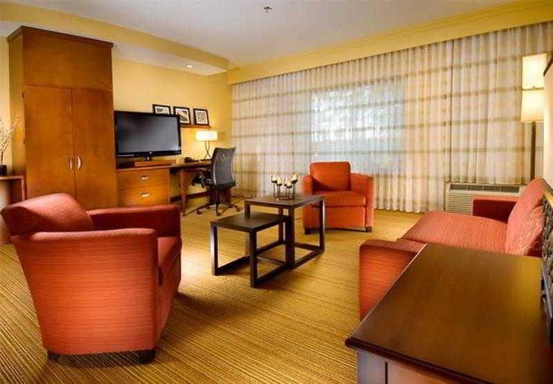 Courtyard By Marriott Wichita Falls Rum bild